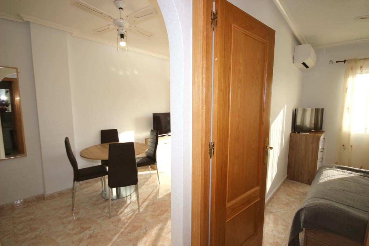 Apartment In La Mata Eneas 6 Torrevieja Extérieur photo