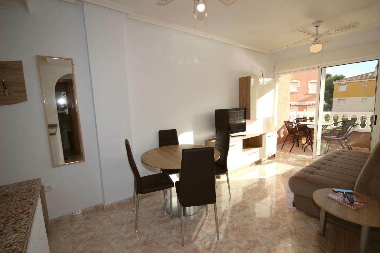 Apartment In La Mata Eneas 6 Torrevieja Extérieur photo
